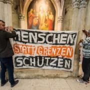 Regensburger Dom: Kirche für linke Propaganda genutzt Foto: picture alliance / dpa