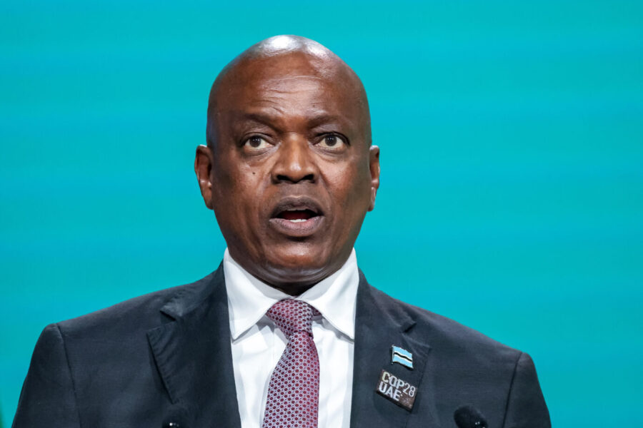 Will nach Deutschland abschieben: Botswanas Altpräsident Mokweetsi Masisi. Foto: picture alliance / NurPhoto | Dominika Zarzycka