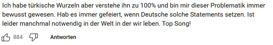 Auf einem weißen Hintergrund sieht man schwarze Schrift - es ist ein Youtube-Kommentar, bei dem ein türkischer Migrant Cashmos Deutschenfreundlichkeit lobt