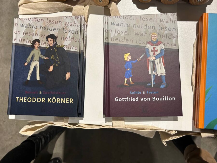 Kinderbücher des Verlags Klein & Ehrlich.