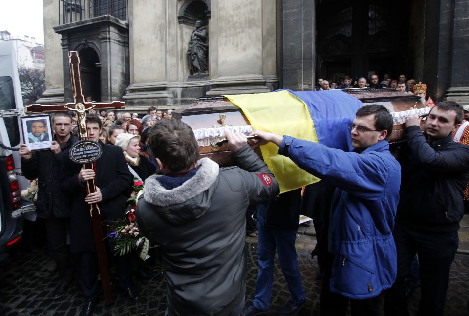 Beerdigung eines Maidan-Aktivisten
