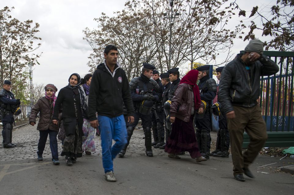 Polizei räumt Roma-Lager in Frankreich (2012):