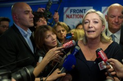 Marine Le Pen: Ihre Partei Front National wurde bei der EU-Wahl in Frankreich stärkste Kraft Foto: picture alliance/abaca