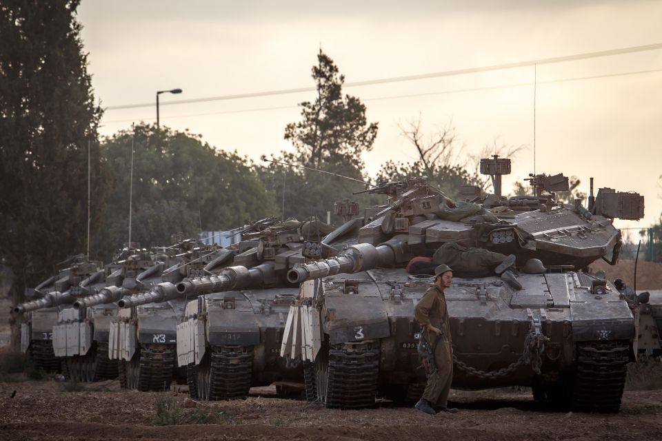 Israelische Panzer an der Gaza-Grenze