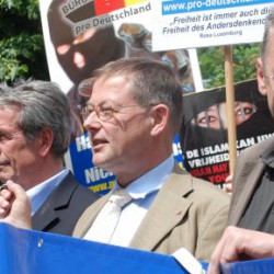 Republikaner Rolf Schlierer tritt ab JUNGE FREIHEIT
