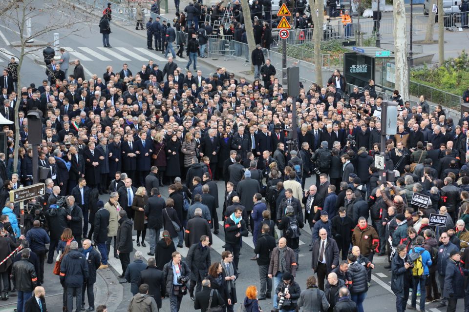 Staats- und Regierungschefs beim Trauermarsch in Paris