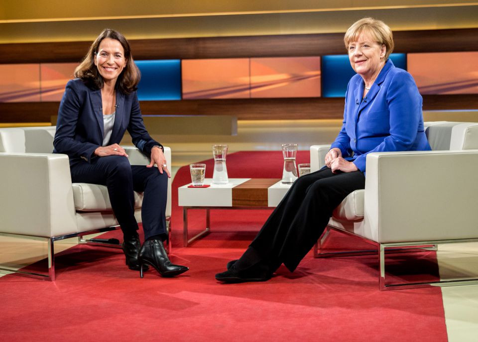 Anne WIll und Angela Merkel