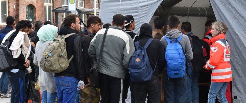 Asylbewerber in Eisenhüttenstadt: IS-Kämpfer wollten nach Deutschland Foto: picture alliance / dpa
