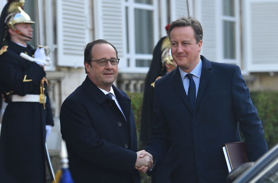 Präsident Hollande (l) und Premierminister Cameron