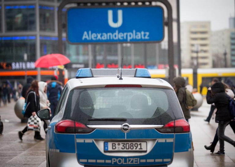 Polizei auf dem Alexanderplatz
