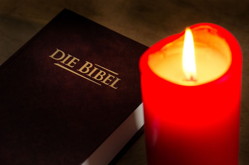 Bibel (Symbolbild)
