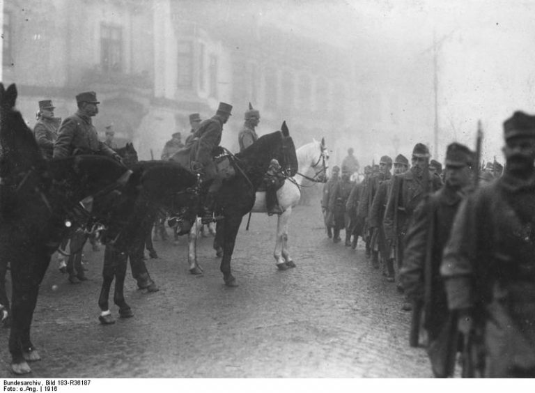 Siegesparade in Bukarest