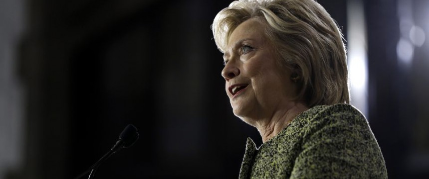 Hillary Clinton: Rätselraten nach Schwächeanfall Foto: picture alliance / AP Images
