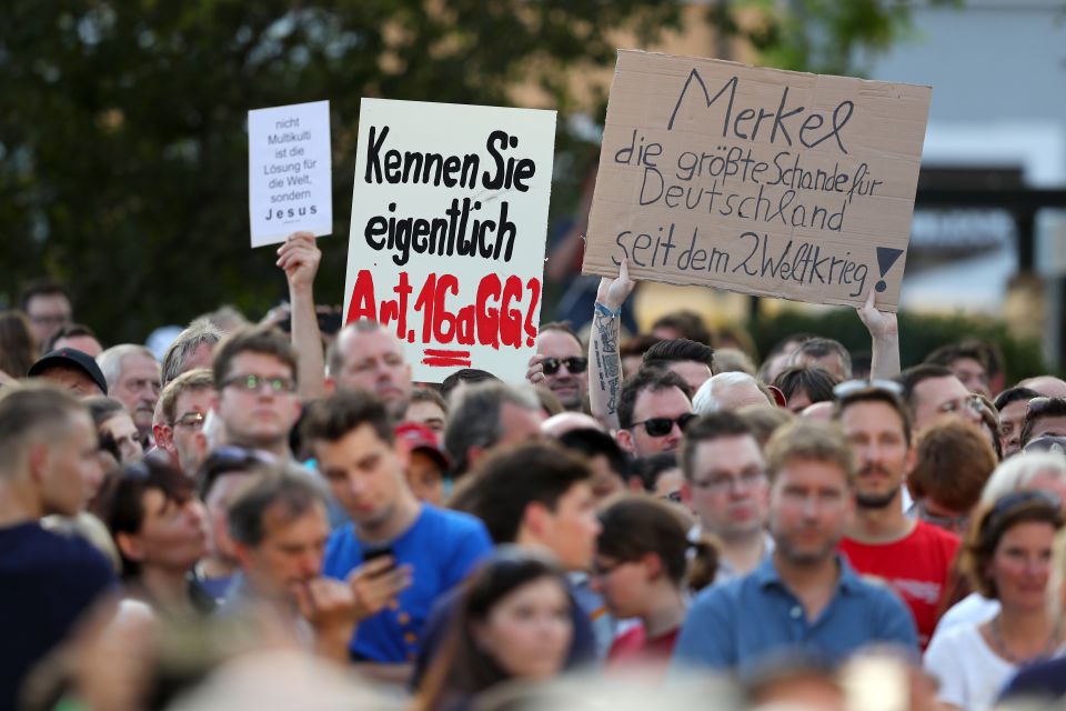 Anti-Merkel-Demonstranten