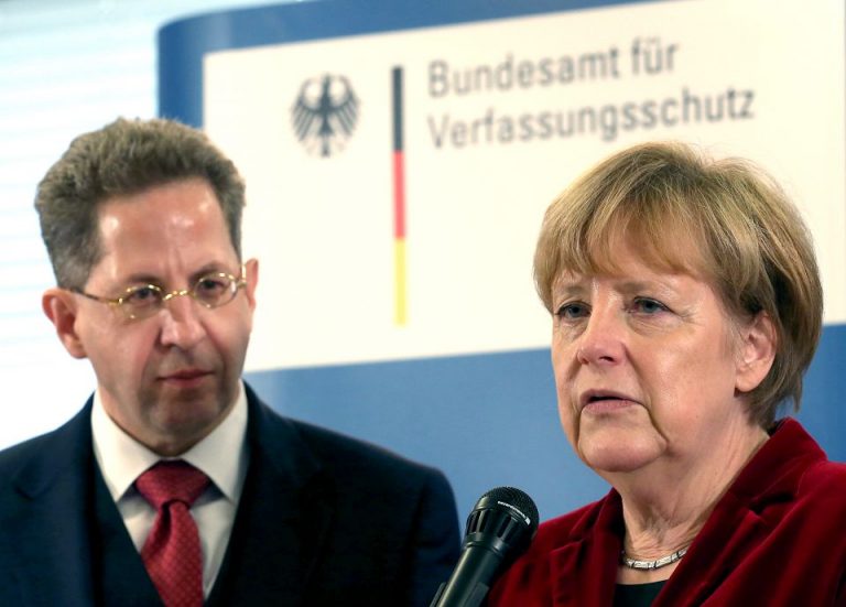 Hans-Georg Maaßen und Angela Merkel