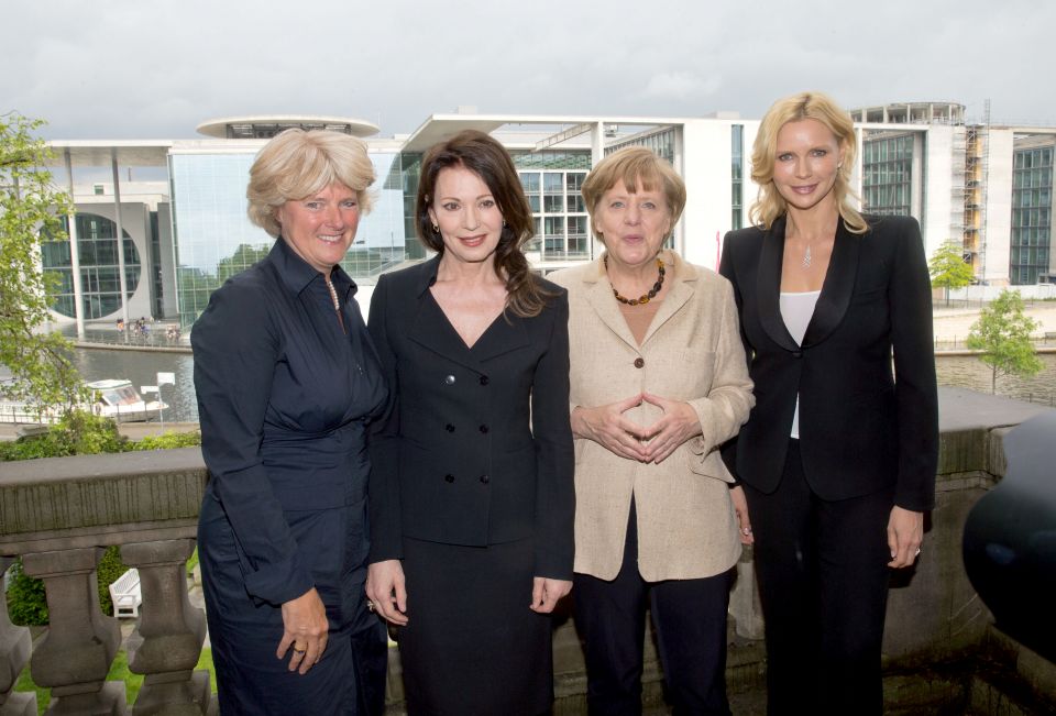 Merkel und Schauspielerinnen