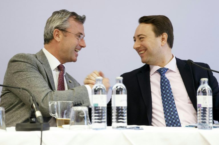 FPÖ-Chef Norbert Hofer (l.) und Stellvertreter  Manfred Haimbuchner