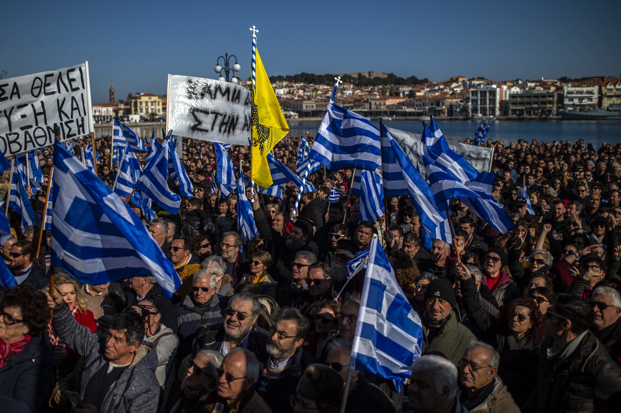 Volle Migrantenlager: Generalstreik auf griechischen Inseln