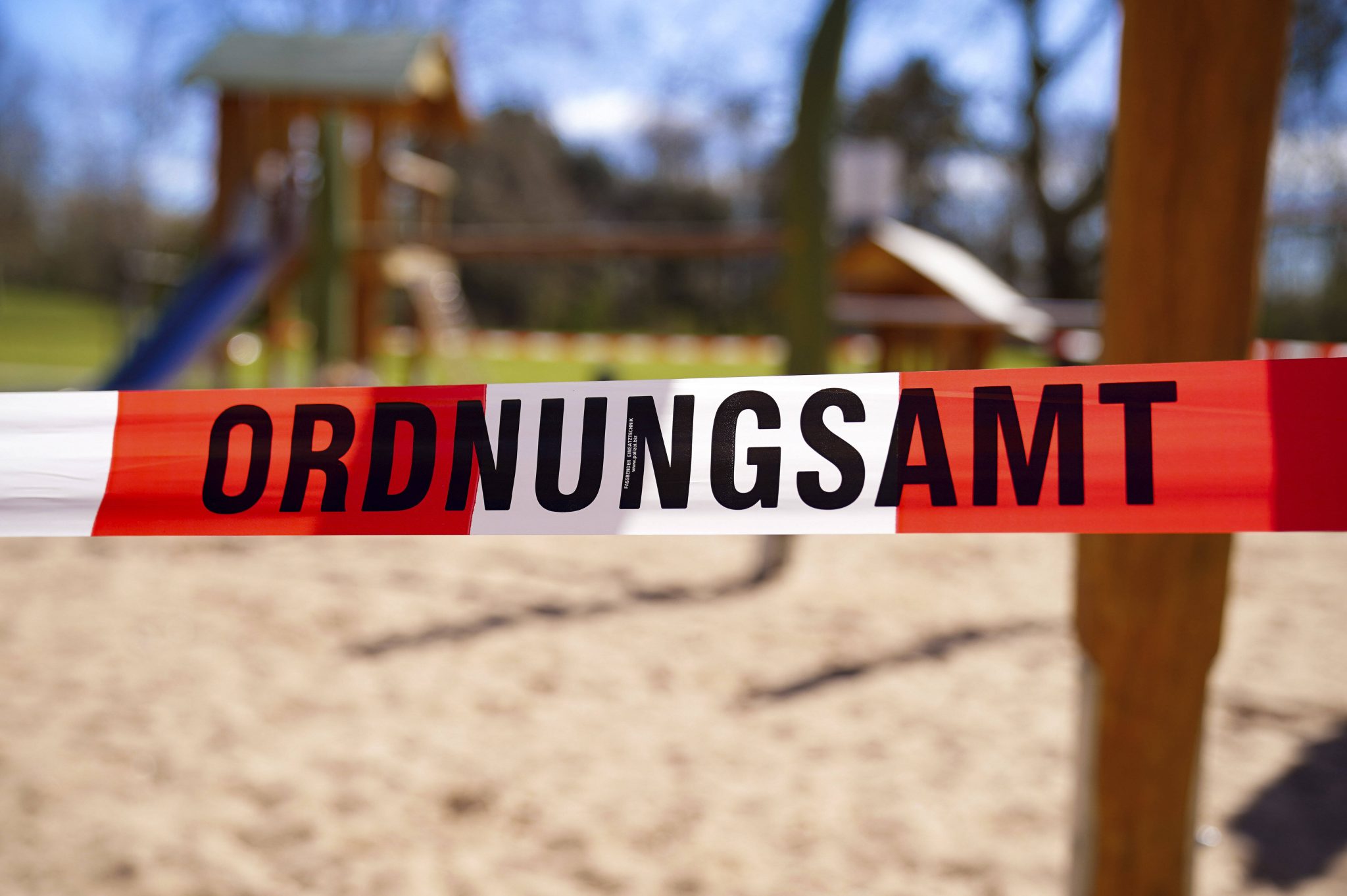 Geschlossener Spielplatz