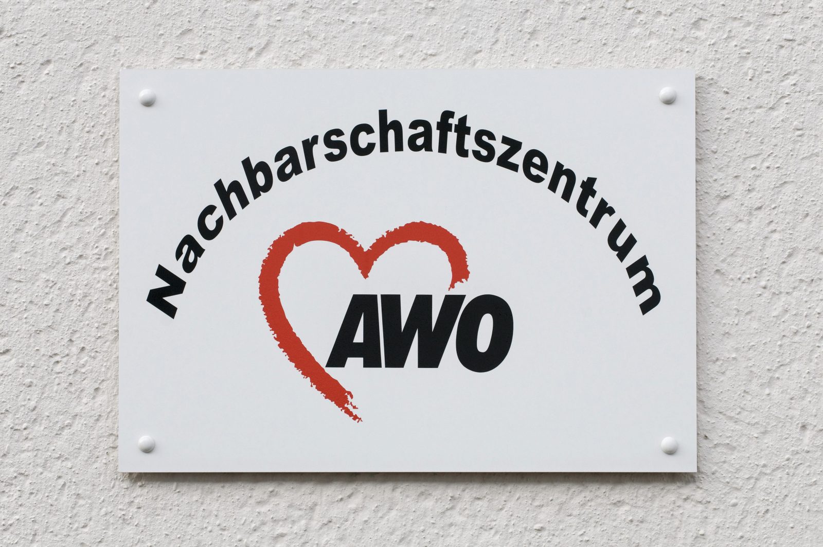Auch in Thüringen gerät die AWO wegen überhöhter Gehälter in die Kritik (Symbolbild) Foto: picture alliance/imageBROKER