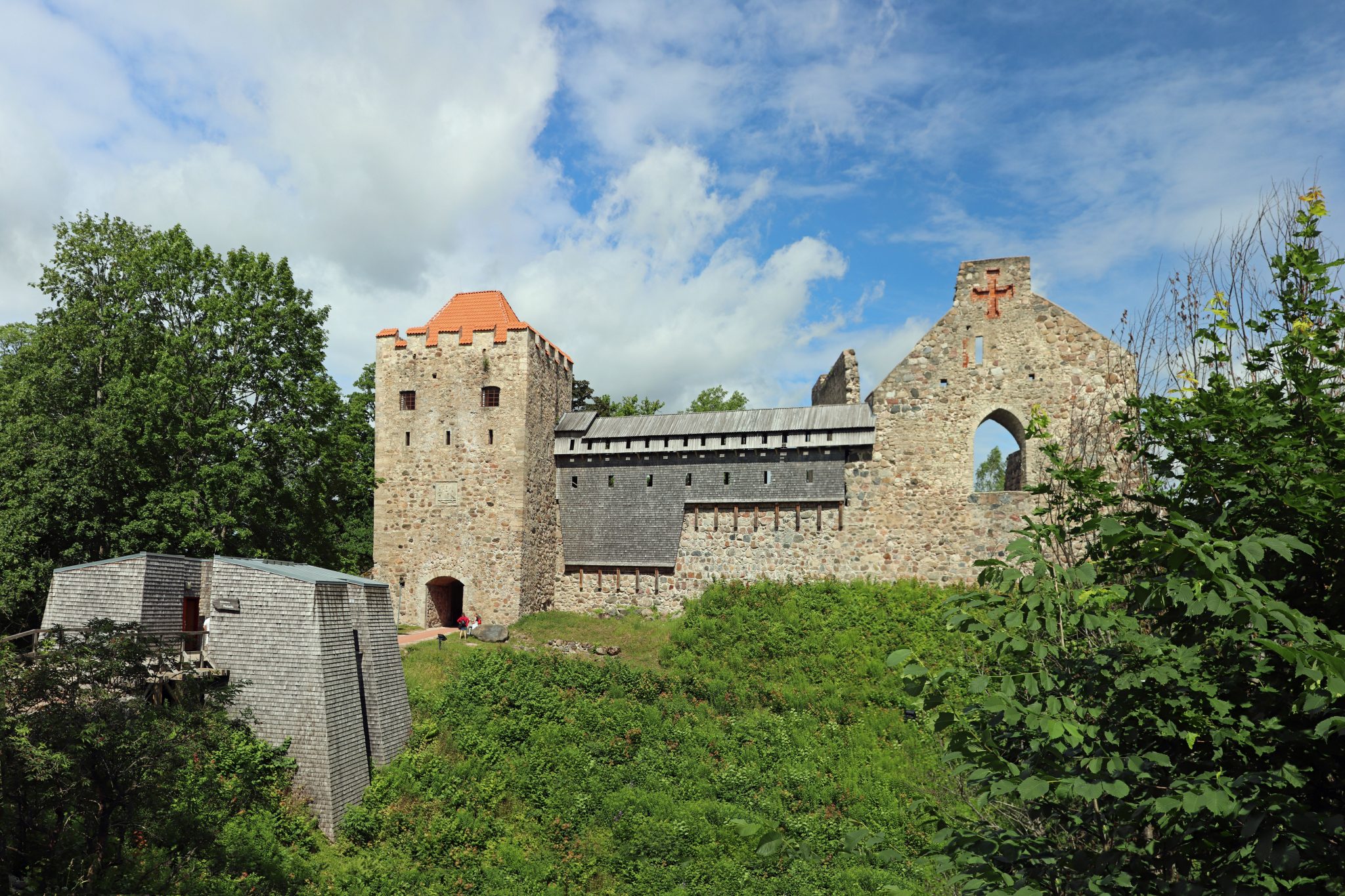 Front der teilweise rekonstruierten Burg von Sigulda / Segewold, die ursprünglich vom Schwertbrüderorden errichtet wurde Foto: Privat