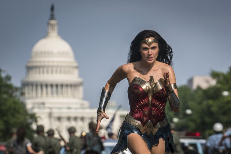 Szene aus dem neuen "Wonder Woman" Film: So schlank ist sie nicht mehr überall zu sehen Foto: picture alliance / AP Photo