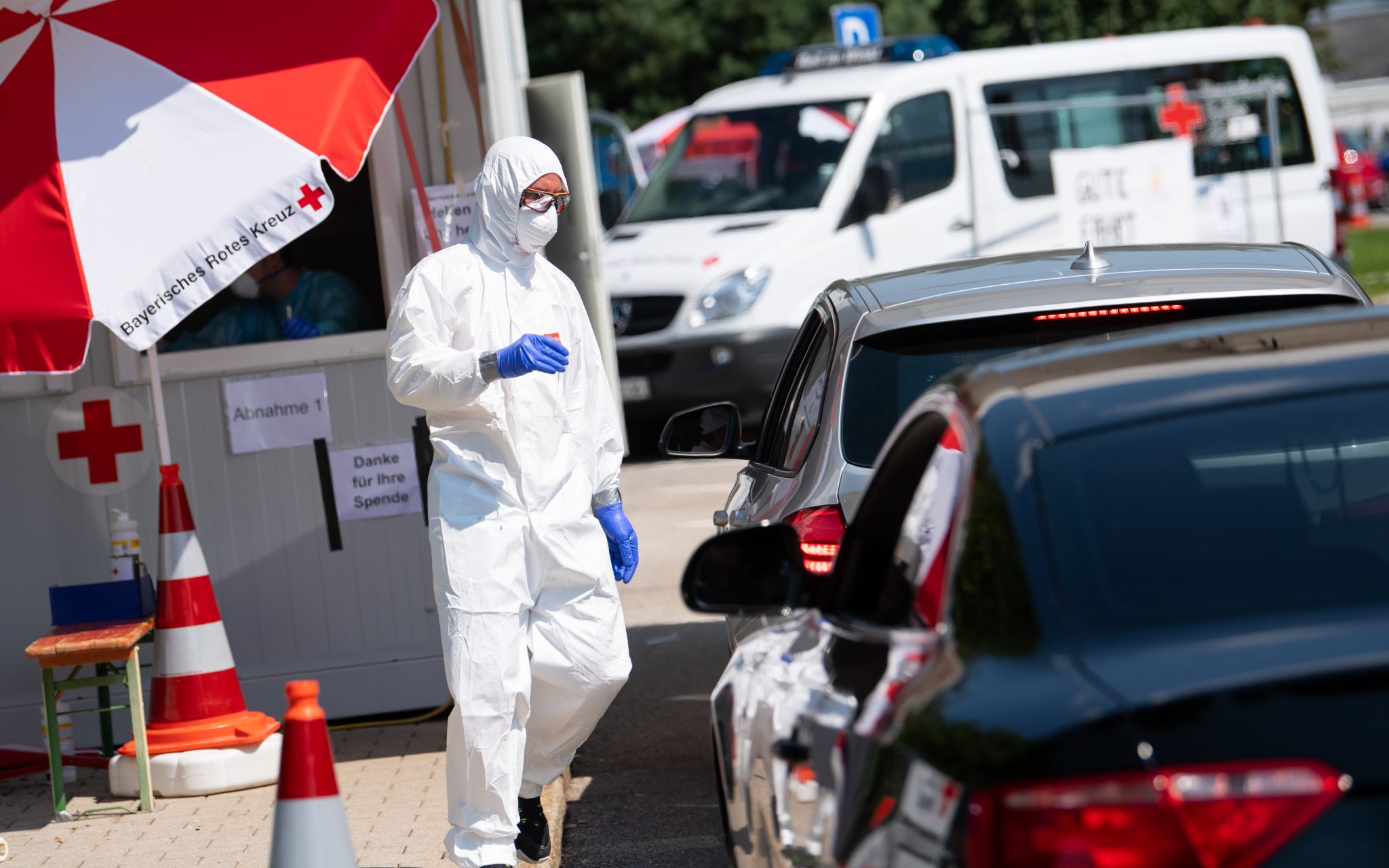 Das Rote Kreuz testet Urlaubsrückkehrer in Bayern auf das Corona-Virus: Ergebnisse wurden nicht weitergeleitet Foto: picture alliance/Sven Hoppe/dpa
