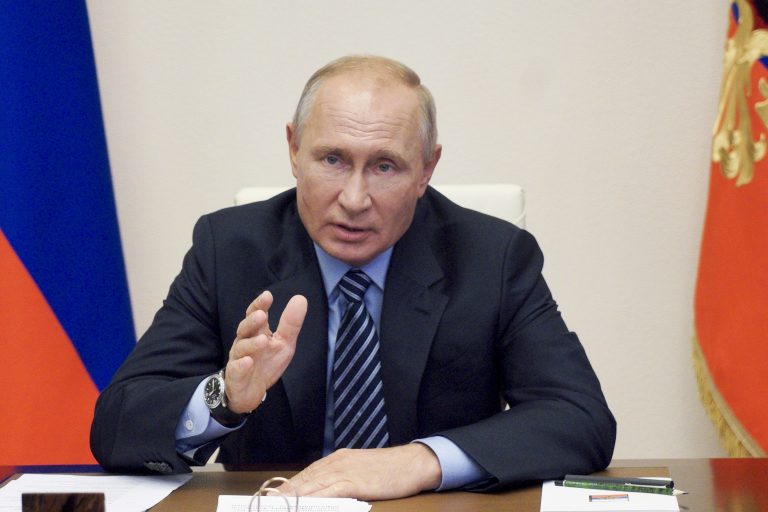 Rußlands Präsident Wladimir Putin warnt ausländische Staaten vor einer Einmischung in Weißrußland Foto: picture alliance / AP Photo