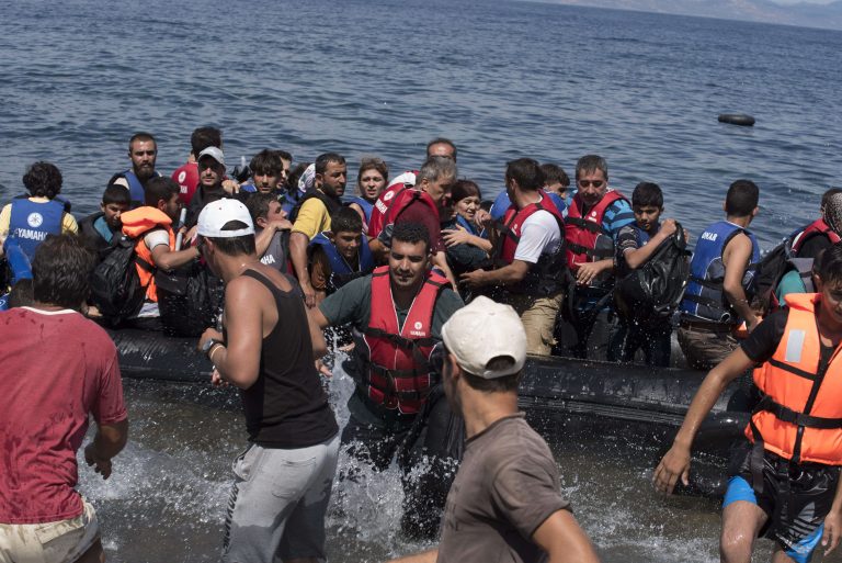 Migranten auf Lesbos: Unterstützt von Schleppern? (Archivbild) Foto: picture alliance / ZUMA Press