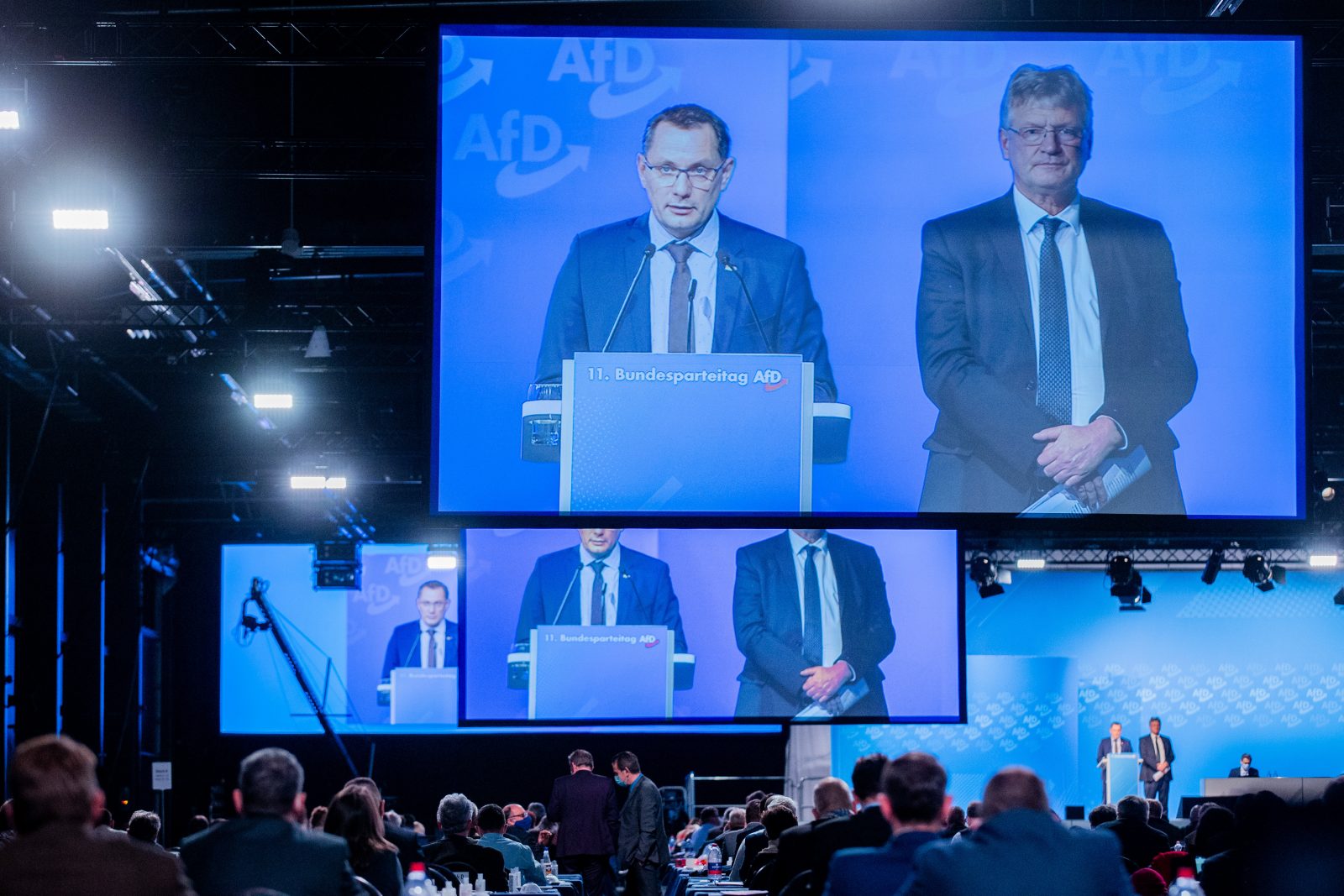 Οι πρόεδροι της AfD Tino Chrupalla (l.) Και ο Jörg Meuthen στη διάσκεψη του κόμματος στο Kalkar