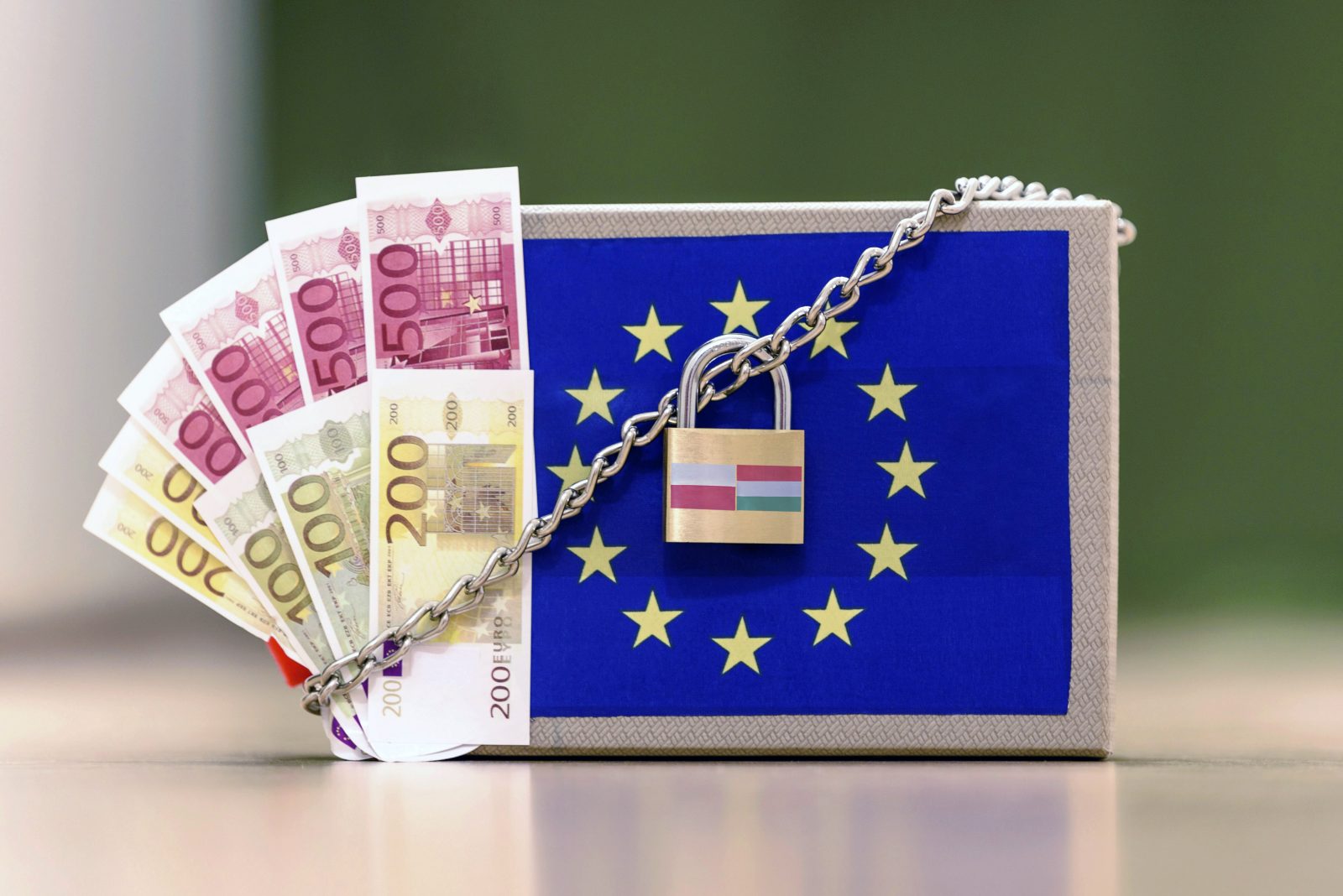 Ungarn und Polen blockieren den EU-Haushalt