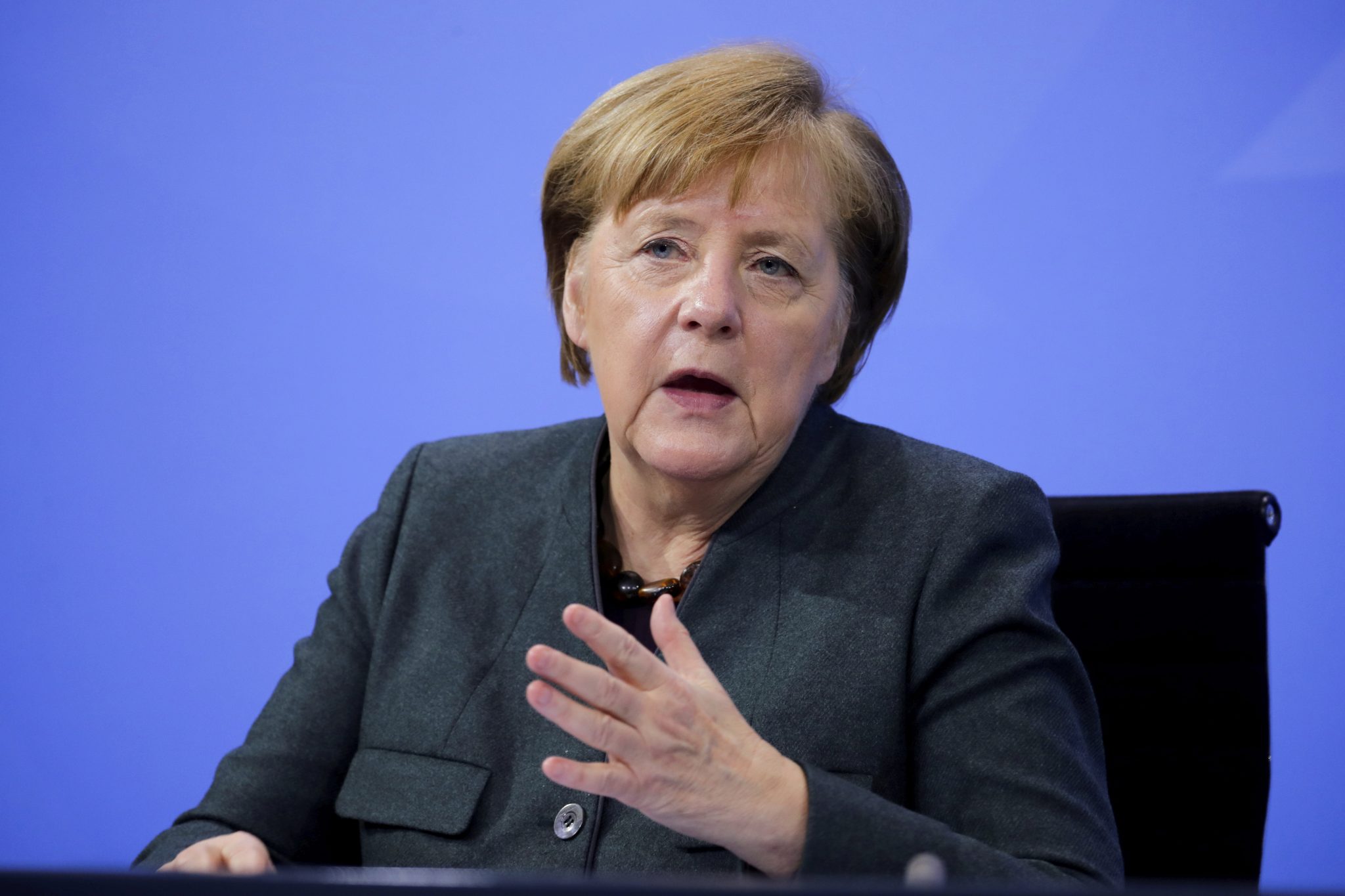 Bundeskanzlerin Angela Merkel (CDU) denkt über Grenzkontrollen zur Pandemiebekämpfung nach Foto: picture alliance / ASSOCIATED PRESS | Hannibal Hanschke