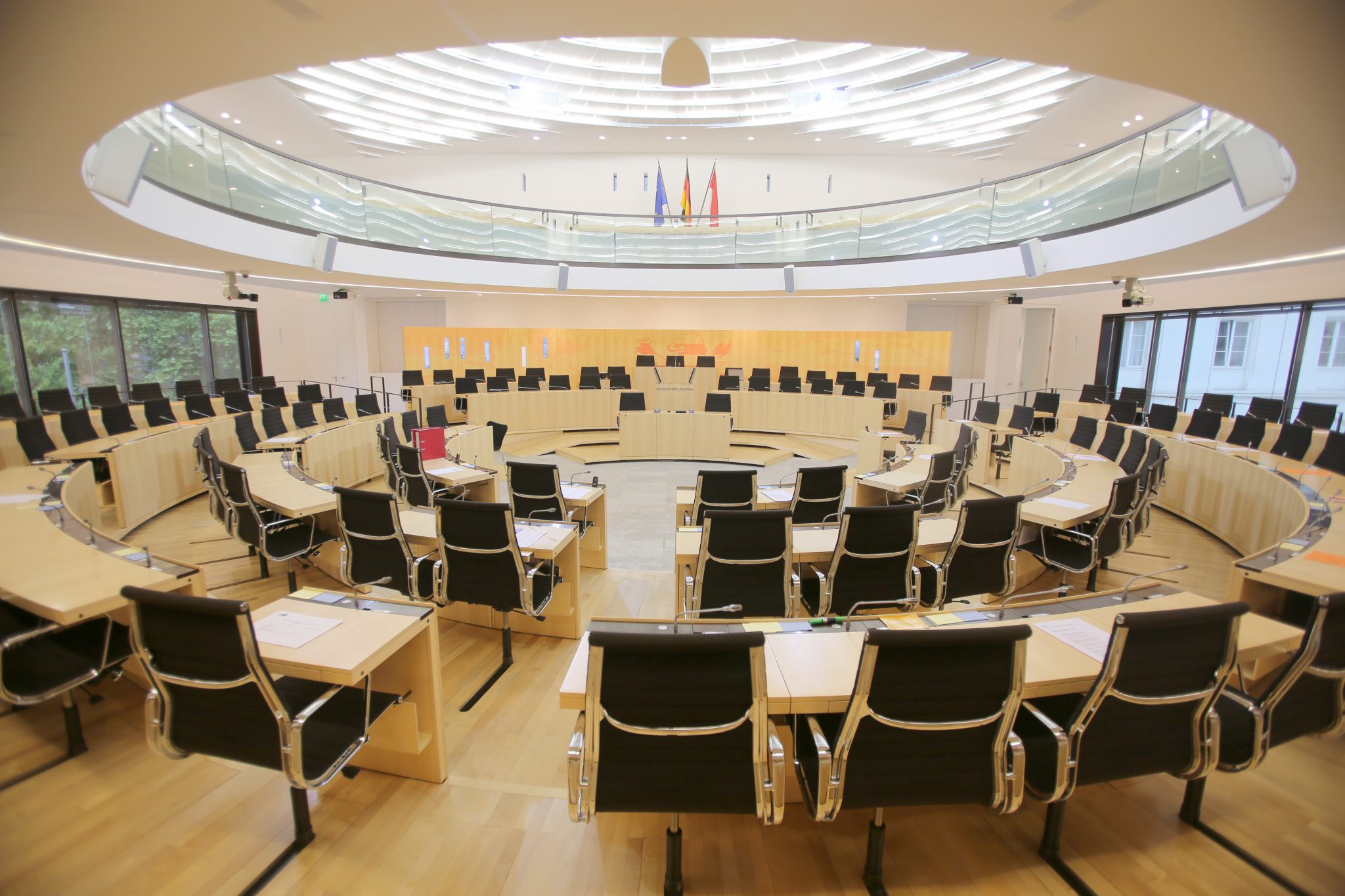 Der Landtag von Hessen wird nach dem Urteil nicht vergrößert (Archivbild) Foto: picture alliance / dpa | Fredrik von Erichsen