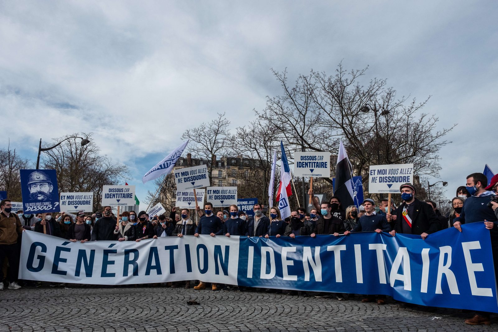 Mitglieder der französischen Identitäten Bewegung demonstrieren gegen das Verbot ihrer Organisation (Archivbild) Foto: picture alliance / abaca | Villette Pierrick/Avenir Pictures/ABACA