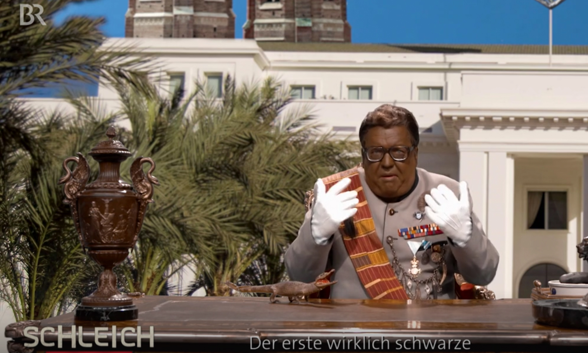 Die Satiresendung „Schleich“ im Bayerischen Rundfunk: Gesicht schwarz angemalt