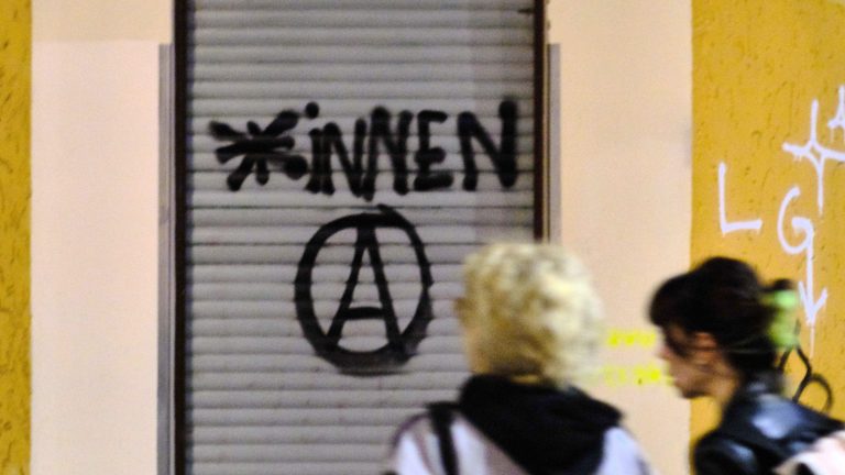 Graffiti mit Gender-Stern in Berlin