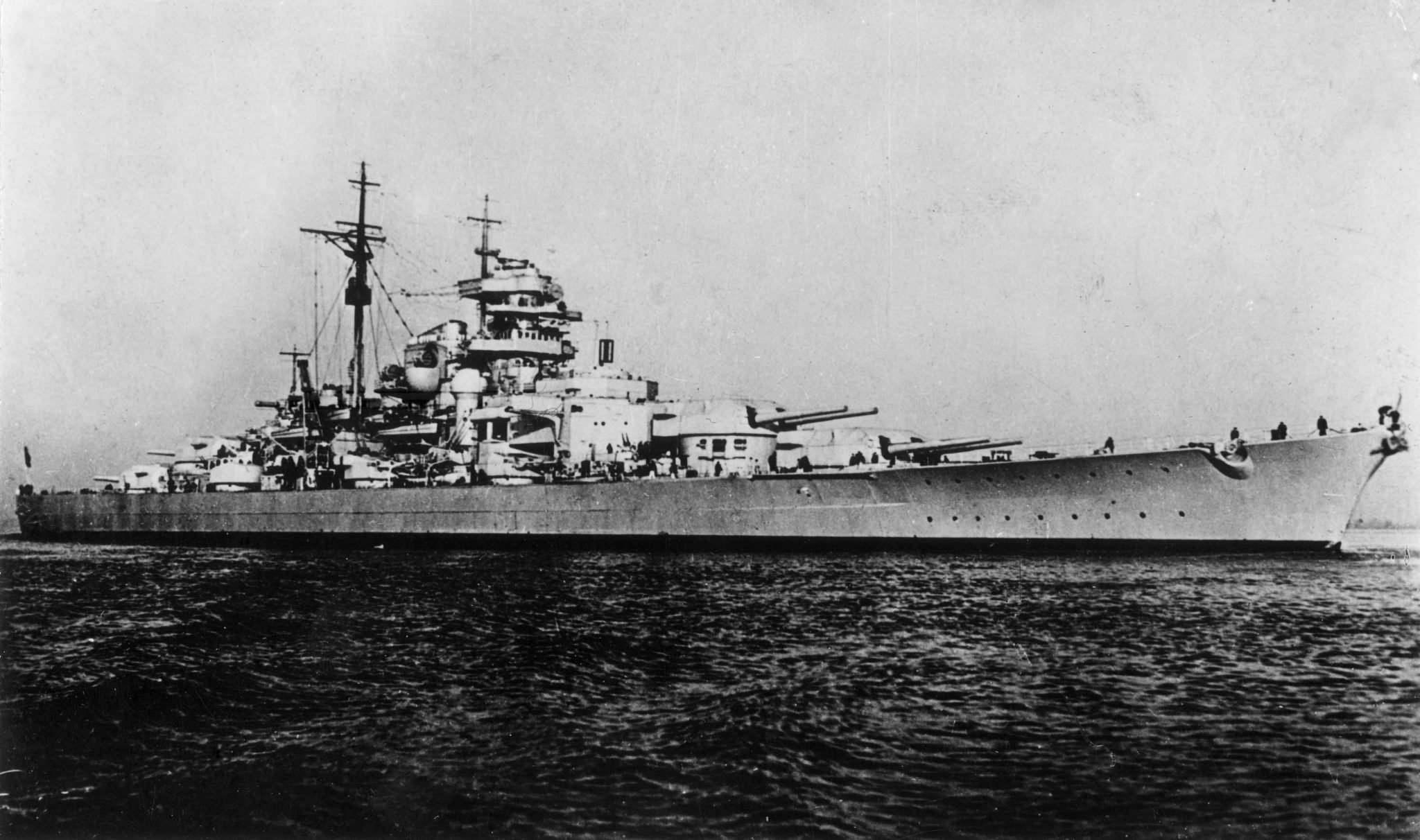 Bismarck“: Vor 80 Jahren sank das deutsche Schlachtschiff Foto: picture alliance / Mary Evans / Picture Library