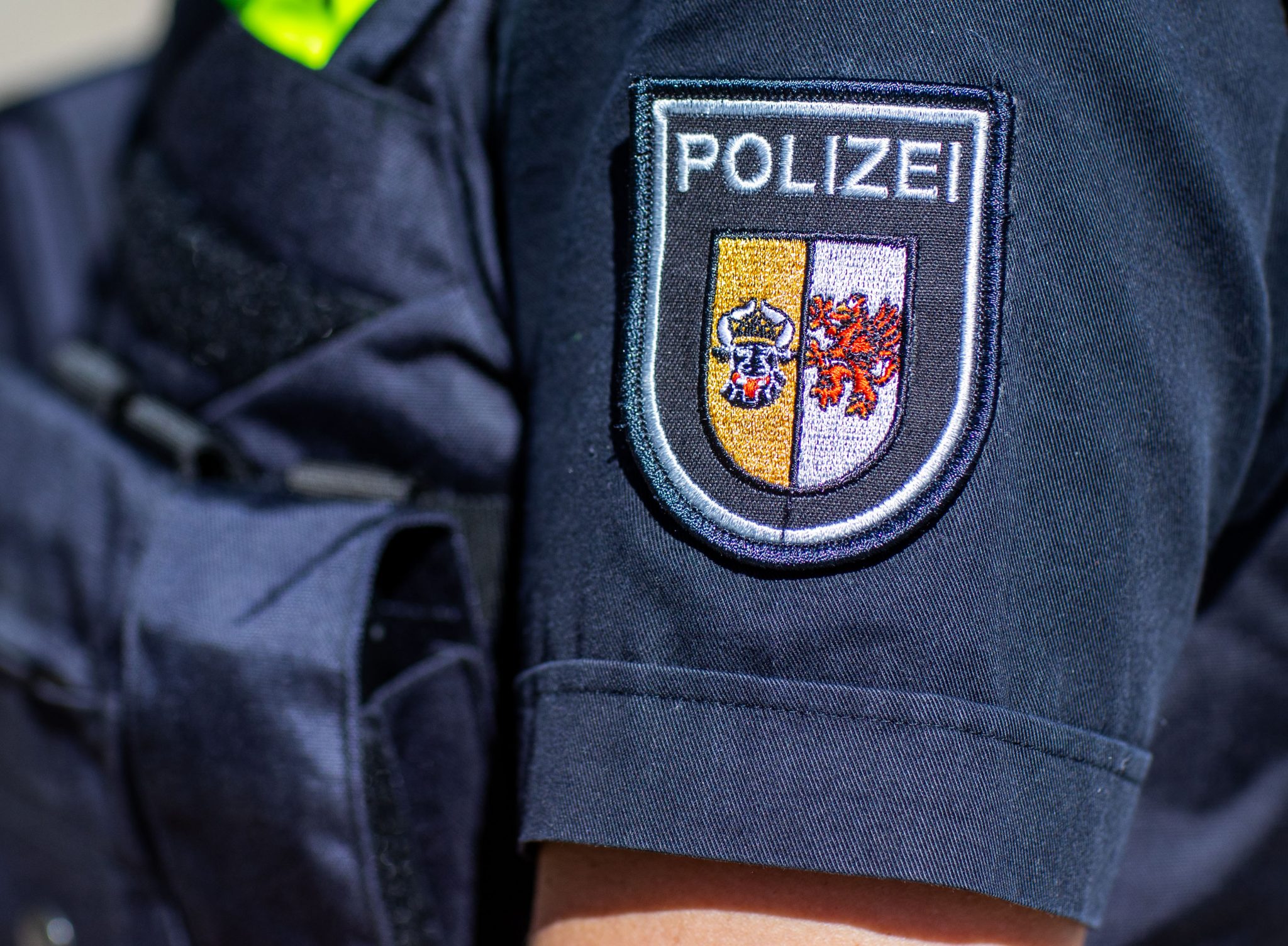 Die Polizei in Mecklenburg-Vorpommern sucht den kriminellen Asylbewerber (Symbolbild) Foto: picture alliance/dpa/dpa-Zentralbild | Jens Büttner