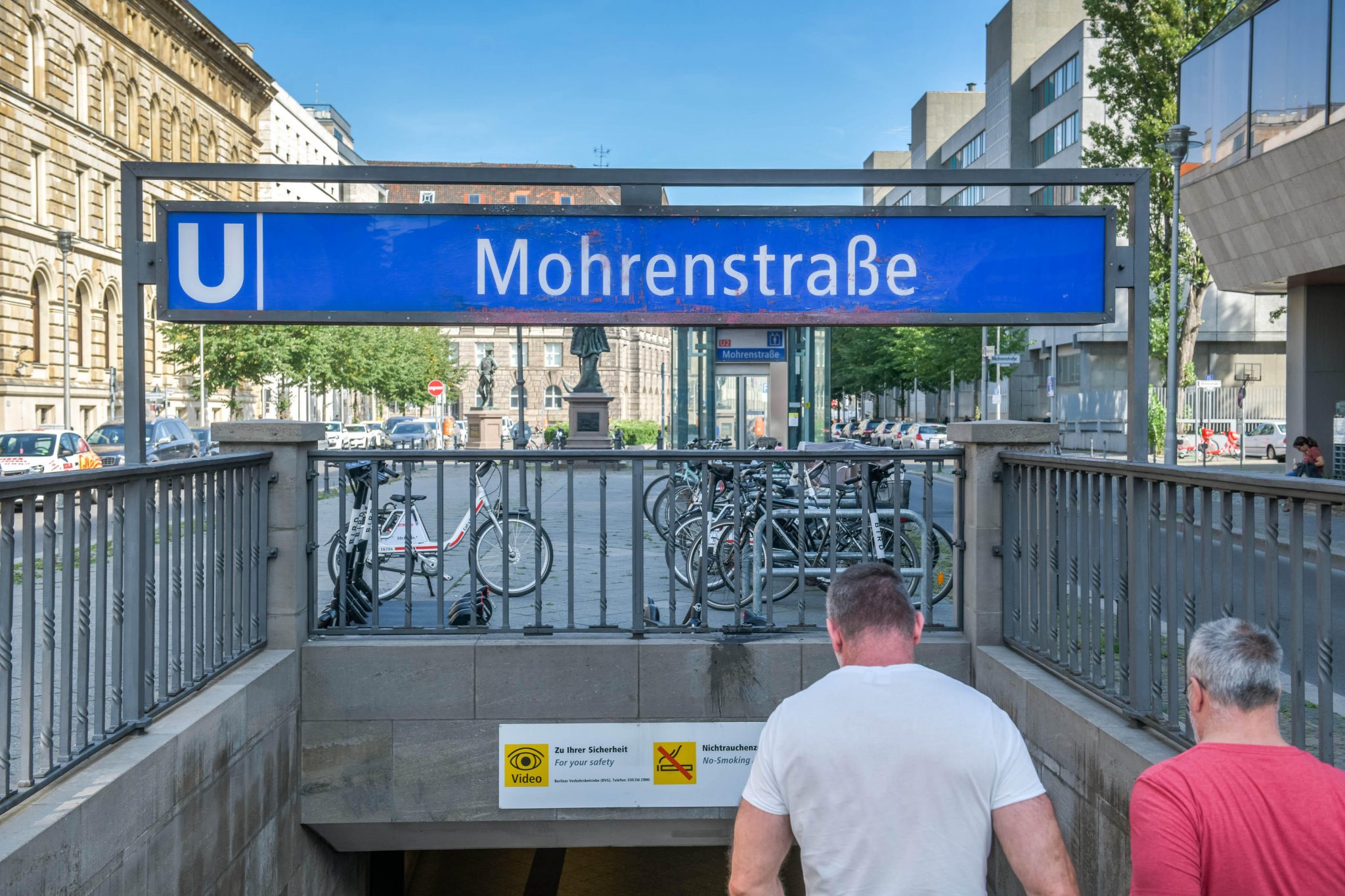 U-Bahnstation Mohrenstraße in Berlin: Widerspruch gegen die Umbenennung der Straße kann teuer werden Foto: picture alliance / Bildagentur-online/Joko | Bildagentur-online/Joko