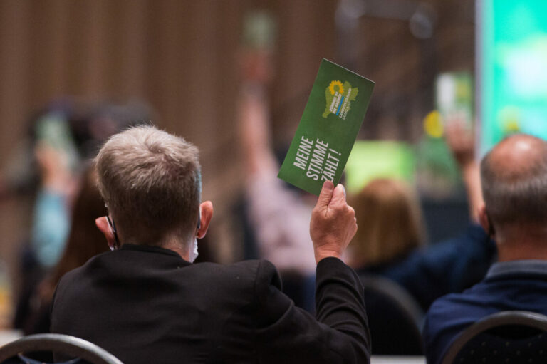 Beim Parteitag der Saar-Grünen blamiert sich eine Bundestagskandidatin Foto: picture alliance/dpa | Oliver Dietze