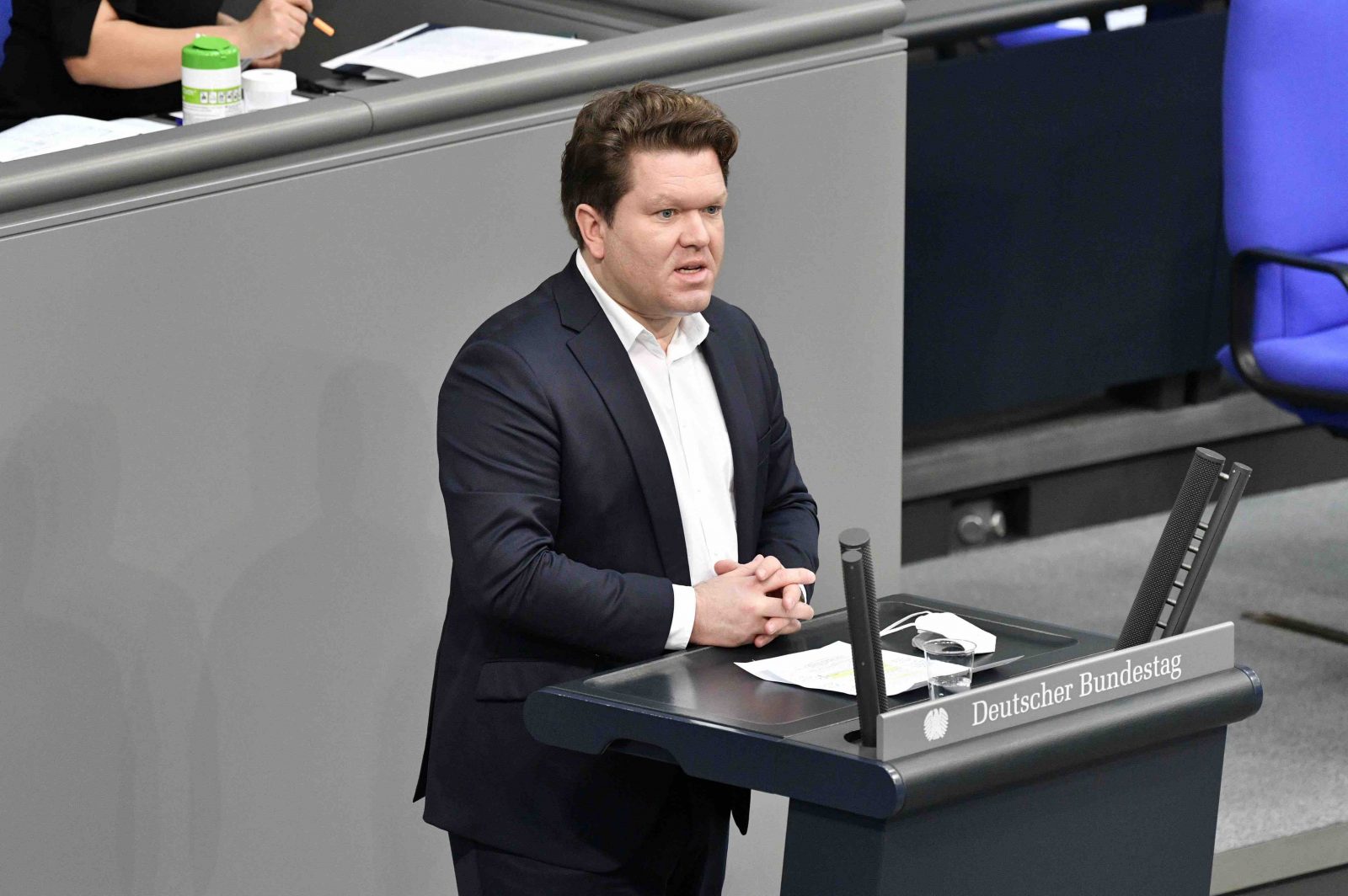Der SPD-Abgeordnete Florian Post bei einer Rede im Bundestag Foto: picture alliance / Geisler-Fotopress | Frederic Kern
