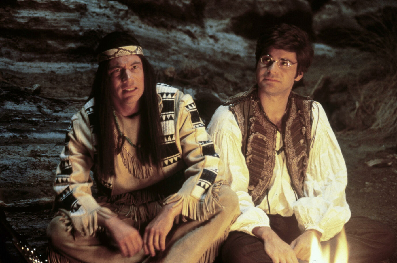 Michael „Bully“ Herbig als Apachenhäuptling Abahachi (l.) und sein Blutsbruder Ran-ger im Film „Schuh des Manitu“