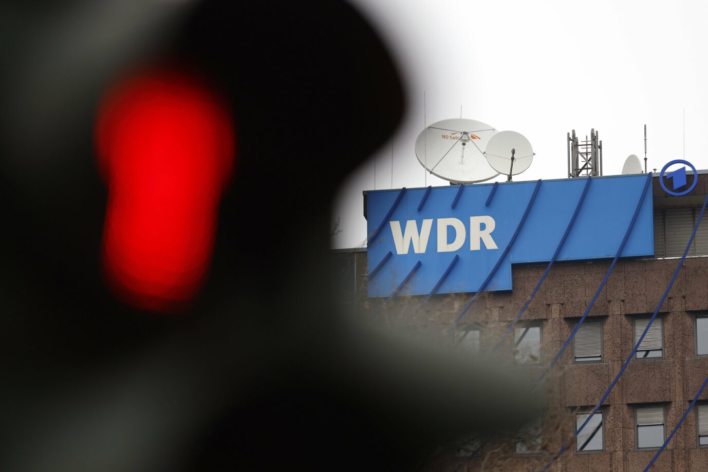 WDR in Köln: Wegen Berichterstattung über Flutkatastrophe in der Kritik