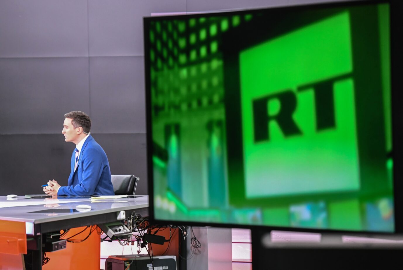 TV-Studio von Russia Today in Moskau Foto: picture alliance / Iliya Pitalev/Sputnik/dpa | Iliya Pitalev