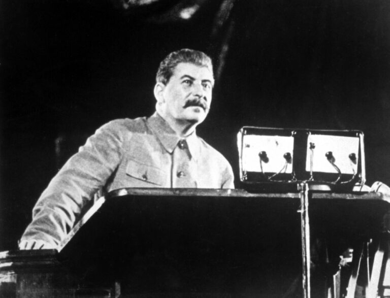 Sowjet-Diktator Josef Stalin ordnete die Deportation von Hunderttausenden Deutschen an Foto: picture alliance / Everett Collection | CSU Archives/Everett Collection