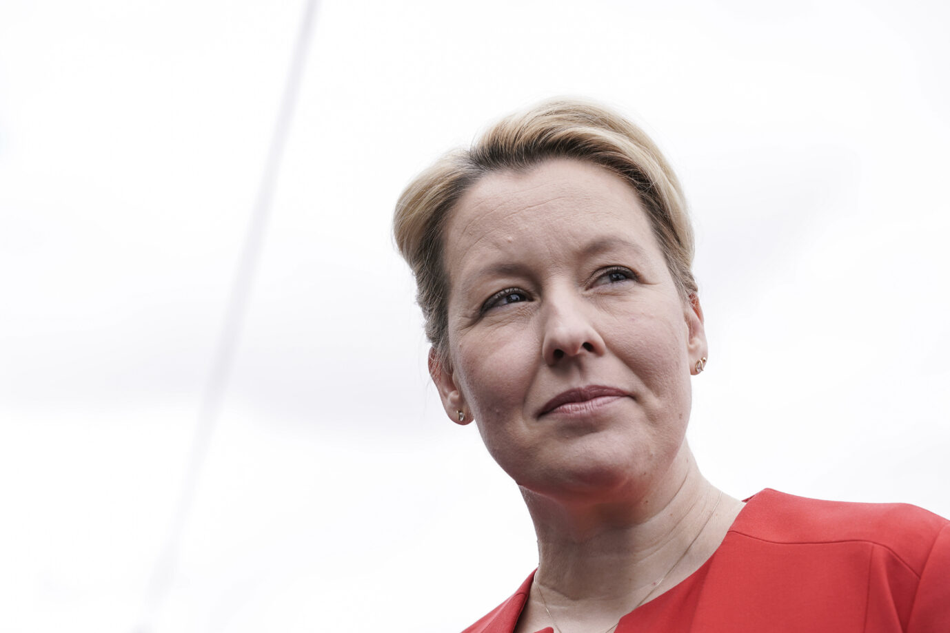 Die SPD-Kandidatin für das Amt des Regierenden Bürgermeisters von Berlin, Franziska Giffey, ist mit neuen Plagiatsvorwürfen konfrontiert Foto: picture alliance / Flashpic | Jens Krick