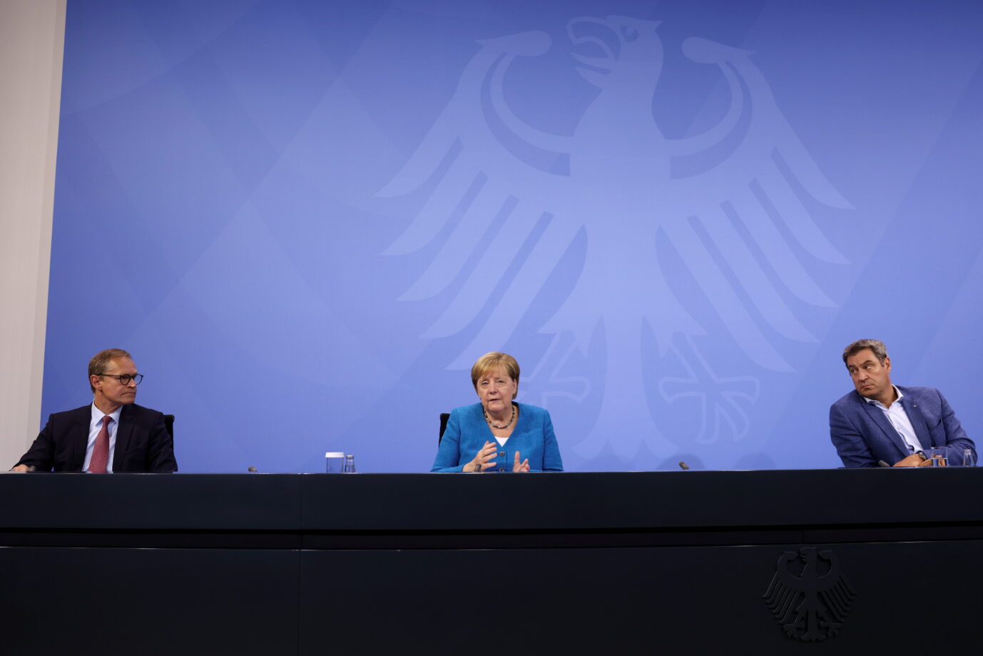 Bundeskanzlerin Angela Merkel (CDU) verkündet die Fortsetzung ihrer Corona-Politik Foto: picture alliance/dpa/Reuters/Pool | Christian Mang