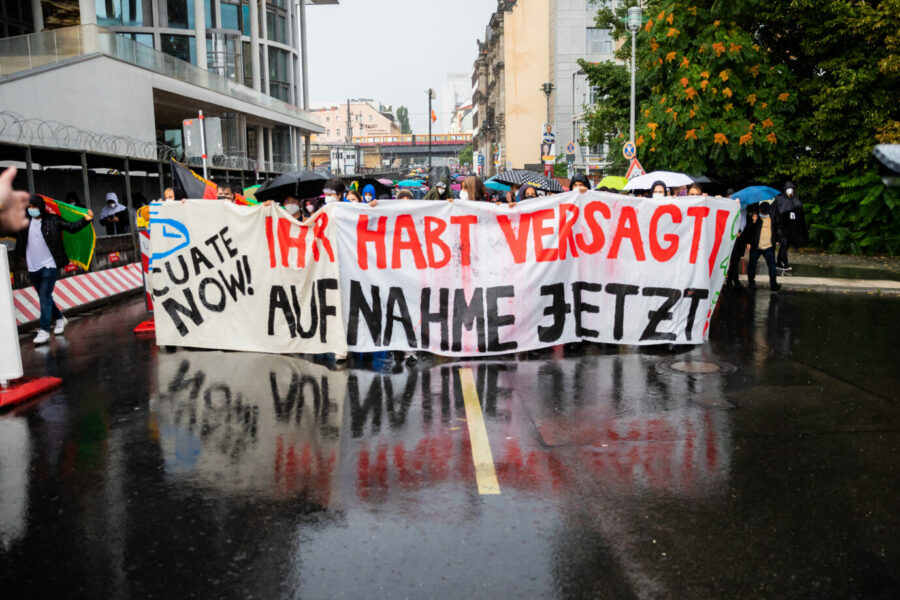 Demonstration für Migrantenaufnahme in Berlin