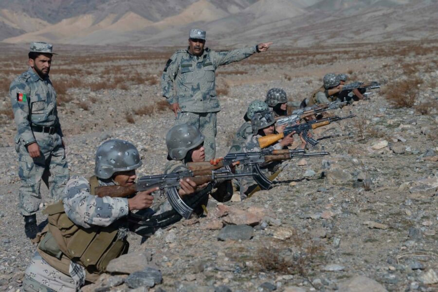 Afghanische Sicherheitskräfte bei einer Übung: Geringer militärischer Wert (Archivbild) Foto: picture alliance / Photoshot | - 