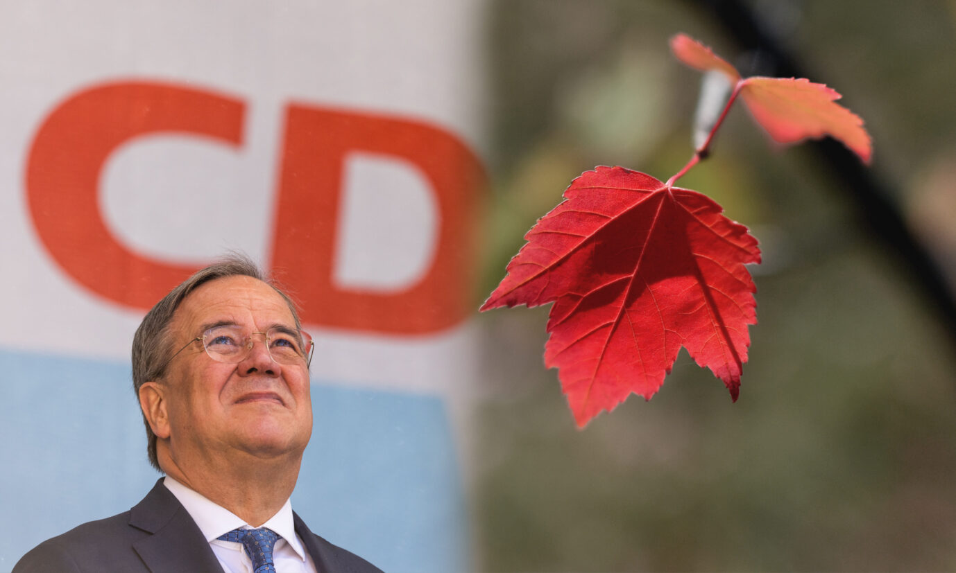 CDU-Chef Armin Laschet: Die Union dreht sich wie ein unstetes Blatt im Wind